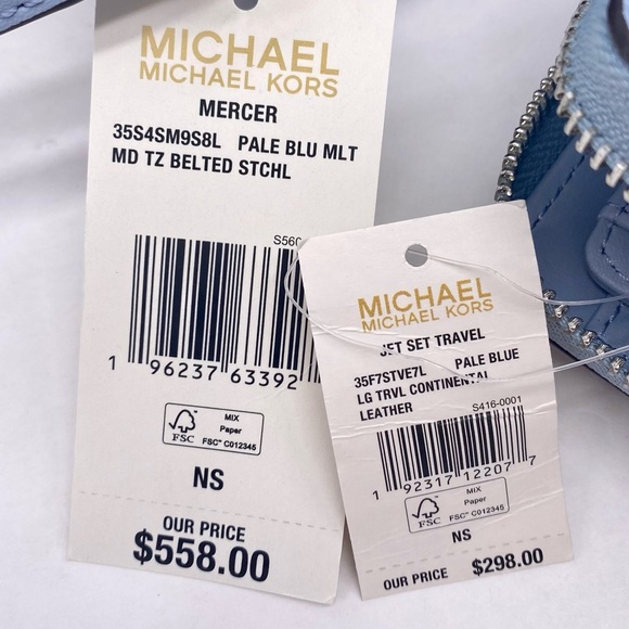 Michael Kors Mercer Medium Belted Satchel
Crossbody And Wallet Set - Picture 13 of 13